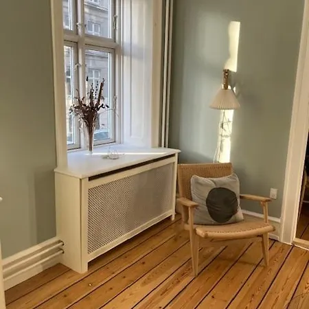 Close To The Lakes And Sankt Hans Torv Appartement *